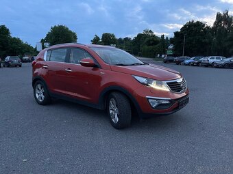 Kia Sportage 2012 rok na náhradní díly - 2