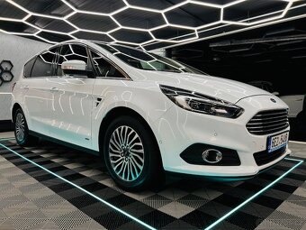 Ford S-MAX 2.0 Ecoblue 147KW 4x4 7  míst - 2