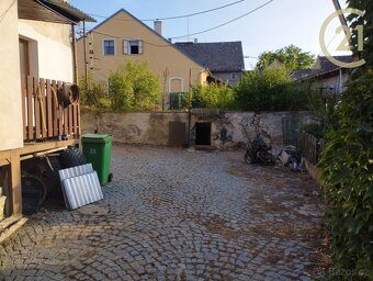 RD Předhradí, CP 489 m2, dvůr, dvougenerační, podkroví, k... - 2
