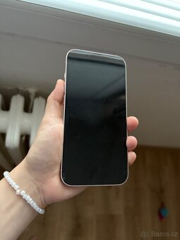 iPhone 13 použitý - 2