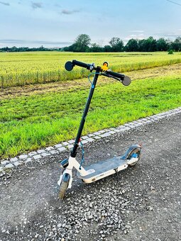 Skútr s Apple GPS AirTag – bezpečný, rychlý, připravený - 2
