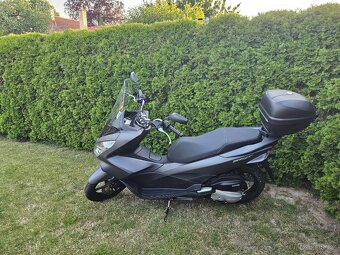 Honda PCX 125 CZ - 2