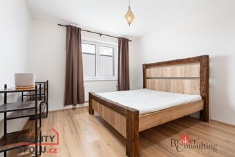Pronájem, byty/3+kk, 70 m2, Poděbradova 3007/18, Jižní Předm - 2