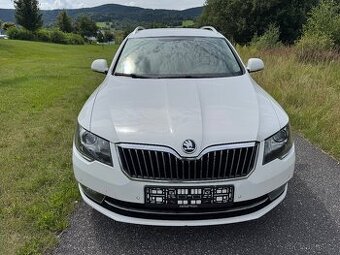 ŠKODA SUPERB II 2.0 TDI COMBI FL / ZÁRUKA / LETNÍ SLEVA - 2