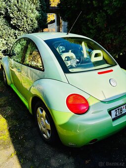 Volkswagen NEW BEETLE - 2