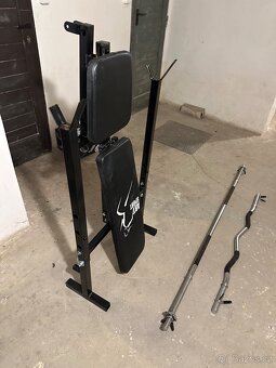 Prodám lavici a činky - 2