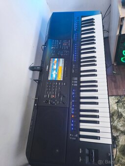 Proam klavesy Yamaha sx700 - 2