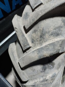 Pneu 7.50-16 s diskem - 2