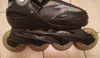 Kolečkové brusle NOVÉ, vel. 35 - 2