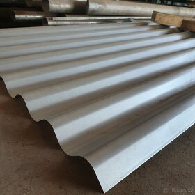 NOVÝ vlnitý plech pozink i lak / barva, oblá vlna 30 mm - 2