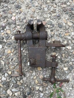 Svěrák, svěráky - 2