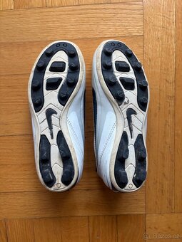 Kopačky s chrániči holení - 2