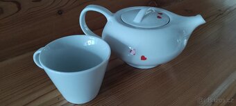 Čajová konvička se šálkem - 2