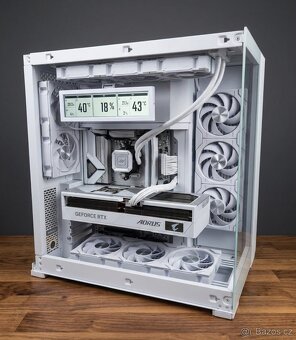 RTX 5090 GIGABYTE AORUS GeForce MASTER ICE 32GB - 2
