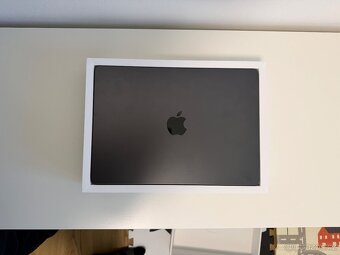 MacBook Pro 14 - 2