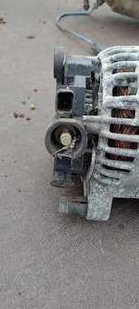 Alternátor Bosch 14V 150A - 2