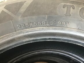 Celoroční pneu 225/55 R19, 99V, DOT 1223 - 2