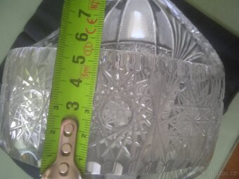 Ručně brouseny nadherny kosik. Bohemia Crystal - 2