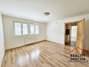Pronájem rekonstruovaného bytu 2+kk, 40 m2 Čeladná - 2