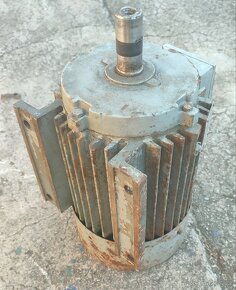 Elektromotor 3 kW 1400 ot. - 2