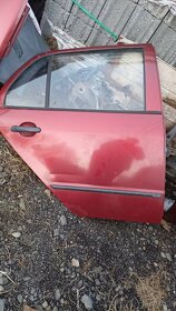 Zadní dveře fabia 1 hatchback/sedan červené - 2