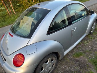 VW New Beetle - 2
