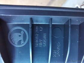 Panel zadní popelník Škoda Octavia III 5E0857289 - 2