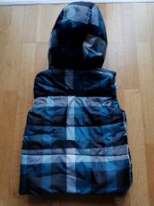 Dětská vesta s kapucí zn. Mothercare vel: 122 - 2