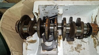 vw skoda kliková hřídel 1,6 TDi 1,9TDi 2,0TDi , 5V T5 2,5TDi - 2