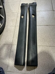 Bmw e 24, Bmw 635, ipur předních dveří po face - 2