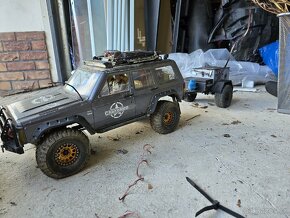 Prodám RC 1:10 Crawler auto na dálkové ovládání - 2