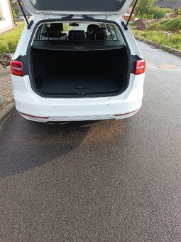 Wolkswagen Passat - 2