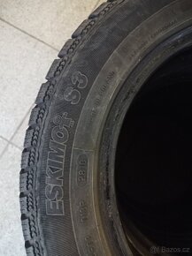 Prodám zimní pneu 155/65 R13 Sava Eskimo S3 - 2