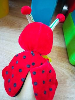 Krásná plyšová včelka 25 cm - 2
