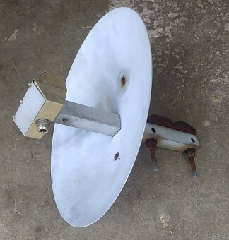 Wifi anténa sektorová 16db a 8db - 2