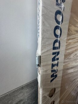 Interiérové dveře včetně obložky WINDOOR 70 cm – levé, NOVÉ - 2