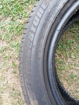 Pneu Bridgestone 205/55/16 - 2