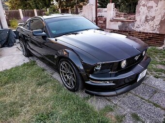 Prodám Ford Mustang r.v. 2007,4.0 V6 - 2