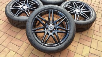 Letní sada MERCEDES W447 AMG 5x112 R19 nové pneu r.2025 - 2