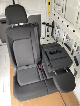 Prodám novou dvojsedačku MAN TGE / VW Crafter (od r. 2017) - 2