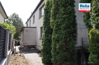 Prodej řadového patrového domu se zahradou, Dobřejovice u Pr - 2
