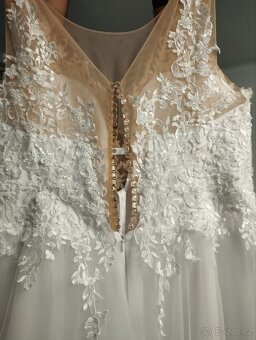 Svatební šaty - 2