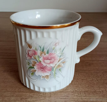 Souprava porcelánových hrnků Dubí - 2