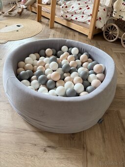 Detsky bazenek s balonky - 2