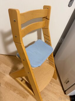 Rostoucí dětská židle - 2
