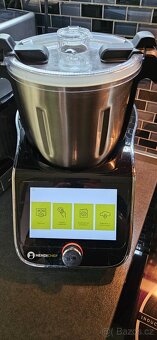 Hendishef mutifunkcní robot - 2