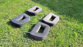 Hlavové opěrky Favorit / Forman - 2