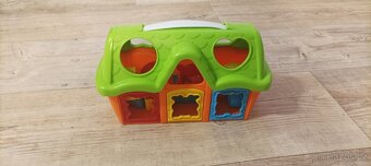 Domeček vhazování tvary - 2