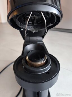 NESPRESSO VERTUO - kávovar na kapsle - 2