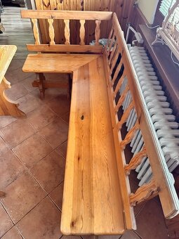 MASIVNÍ STŮL A LAVICE - 2